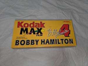 lot 177 image: 2000 Bobby Hamilton Nascar Diecast Model