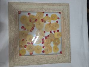 lot 194 image: Flower Wall Art