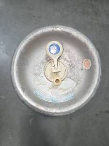 lot 198 image: Vintage Hamms Mini Keg