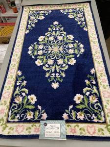Nourison Washable Accent Rug 26x45 Inch Floral Design