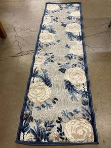lot 3 image: Nourison Rose Garden Collection Indoor Outdoor Area Rug Runner