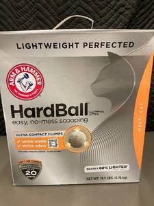lot 39 image: Arm & Hammer HardBall Multi-Cat Clumping Litter 10.5 lbs