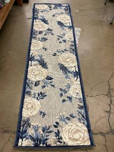 lot 52 image: Nourison Rose Garden Collection IndoorOutdoor Area Rug 22 x 76
