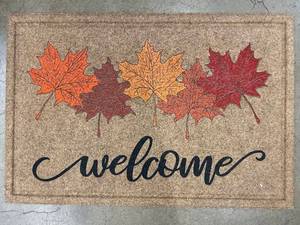 lot 54 image: Fall Collection Decorative Welcome Doormat with Autumn Leaves 24x36 in