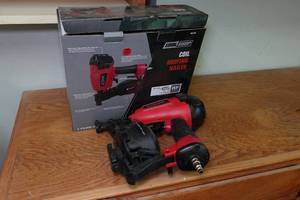 lot 67 image: Tool Shop Coil Roofing Nailer