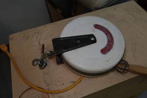 lot 90 image: Dayton 30 Outlet Reel