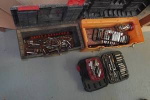 lot 101 image: Assorted Sockets
