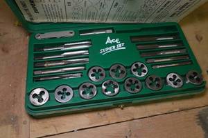 lot 102 image: Ace Tap and Die Set