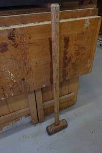 lot 113 image: Sledge Hammer