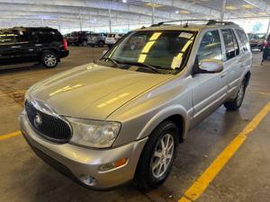 lot 9 image: 2004 Buick Rainier CXL Plus