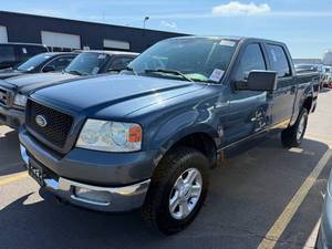 lot 17 image: 2004 Ford F-150 XLT Crew Cab 4x4