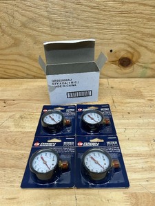 lot 34 image: CAMPBELL HAUSFELD 14-Inch NPT Compressor Pressure Gauge