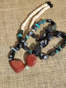 lot 106 image: Mixed Stone and Bone Necklace