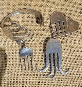 lot 110 image: Tennessee Craft Artisan Fork Jewelry Collection  Bracelet  Pendant