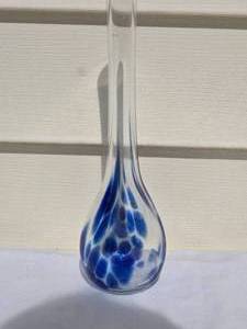 lot 177 image: SIGNED Studio Art Glass Vase - Pan Lium - Blue Spots