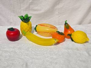 lot 226 image: Mid-Century Modern Studio Art Glass Fruit Figures - (7)