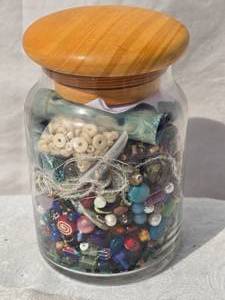 lot 304 image: Crafty Creative Bead & Button Collection