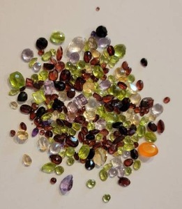lot 96 image: Loose Cut Gemstone Collection