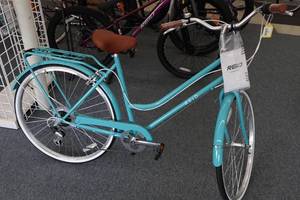 lot 313 image: Reid 7-Speed Vintage Style Bike