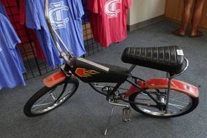 lot 516 image: Vintage Classic Muscle Bike