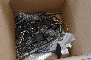 lot 596 image: Assorted Wrenches