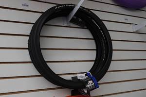 lot 775 image: 3 Bike Tires