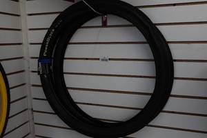 lot 779 image: 2 Bike Tires 0 24x2.10