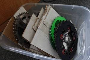 lot 760 image: Chain Gears