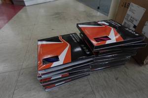 lot 819 image: 14 Shift Cable Kits