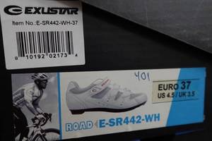 lot 898 image: Exustar Cycling E-SR442-WH Shoes - Size 4.5