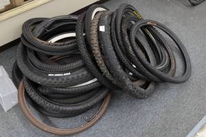 lot 967 image: Assorted Bike Tires