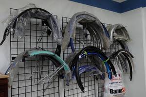 lot 975 image: Bike Fenders