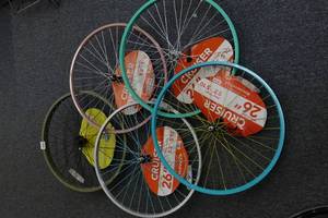 lot 972 image: 5 26 Bike Wheels