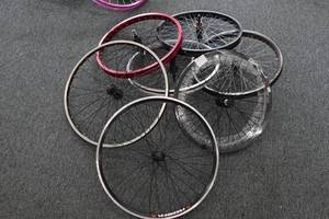 lot 938D image: Assorted Bike Wheels