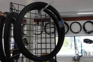 lot 939J image: 2 Tires - 27.5x2.00