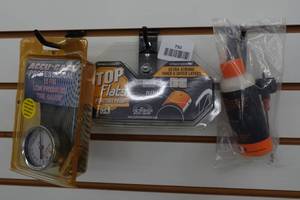 lot 750 image: Bike Tire Accessories