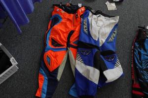 lot 671 image: Racing Pants - Size 28