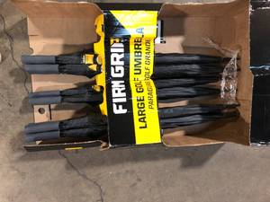 lot 3 image: 10 Pieces of Firm Grip Large Golf Umbrella  Customer Returns See Pictures