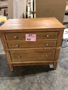 lot 57 image: Harper & Bright Designs 27.3 in. W x 17.3 in. D x 26 in. H Modern 3-Drawer Hazel Solid Wood Nightstand    Customer Returns See Pictures