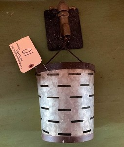 lot 10 image: Home Decor, Brass Valve  15