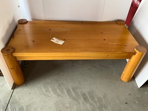 lot 58 image: Wooden end table (Pine) (Matches Lot 49)