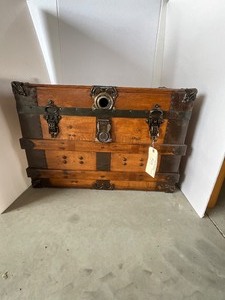 lot 59 image: Antique Wood Trunk  Steamer trunk