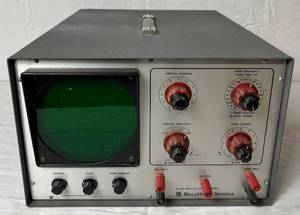 lot 22 image: Oscilloscope - Belle Howell Schools De Vry Institute of Technology Model 34