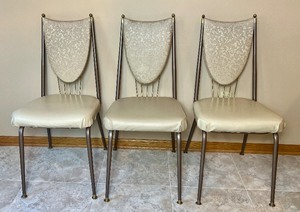 lot 112 image: Three Piece Virtue Brothers MCM Dining Chairs