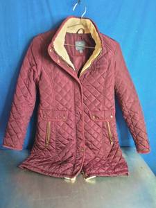 lot 44 image: St Johns Bay Womens Coat Size 8