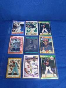 lot 46 image: 9 Kirby Puckett Cards