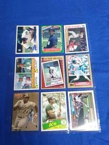lot 48 image: 9 Rickey Henderson Cards