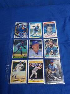 lot 52 image: 9 George Brett Cards
