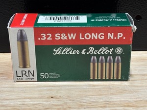 lot 33 image: Sellier & Bellot .32 Smith & Wesson Long Lead Round Nose 50 Rounds