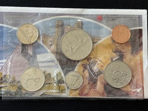 lot 30 image: 1982 Canada Mint Set